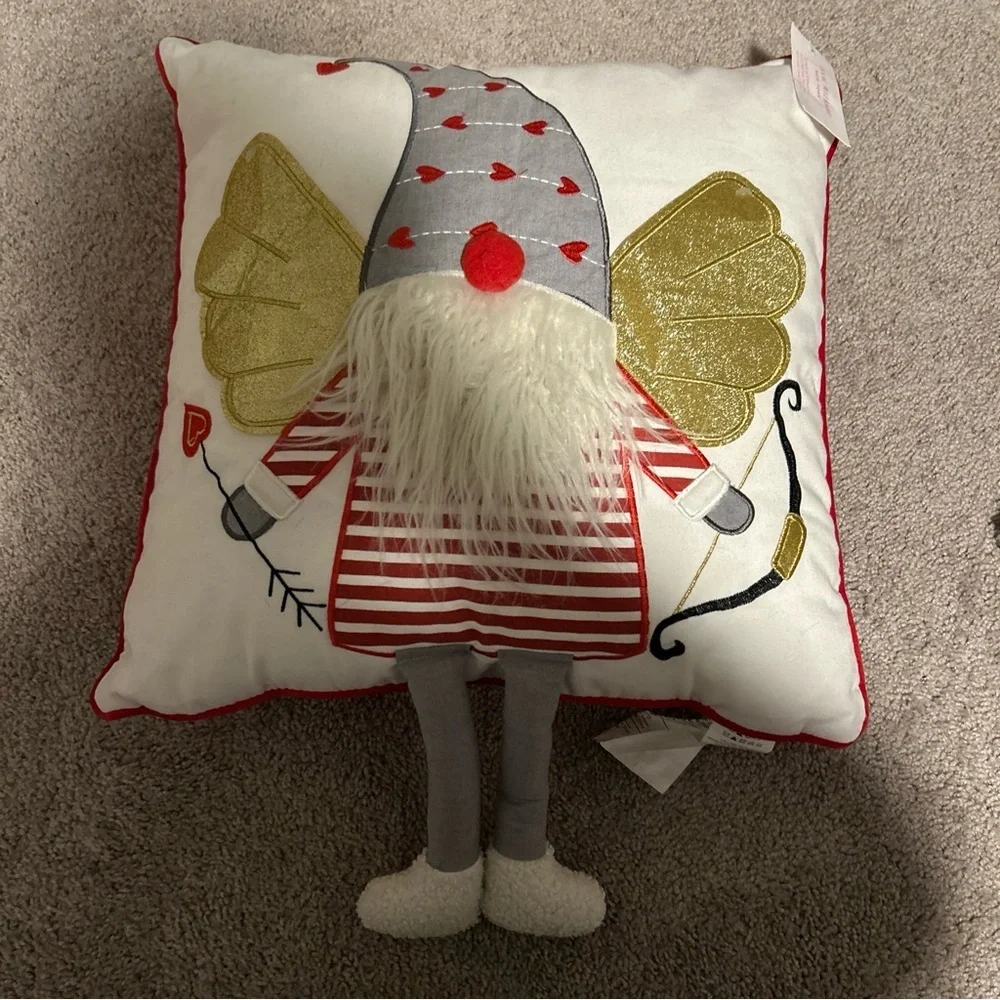 NWT Isaac Mizrahi Designer Dangle Legs XL Gnome Love Pillow 20x20